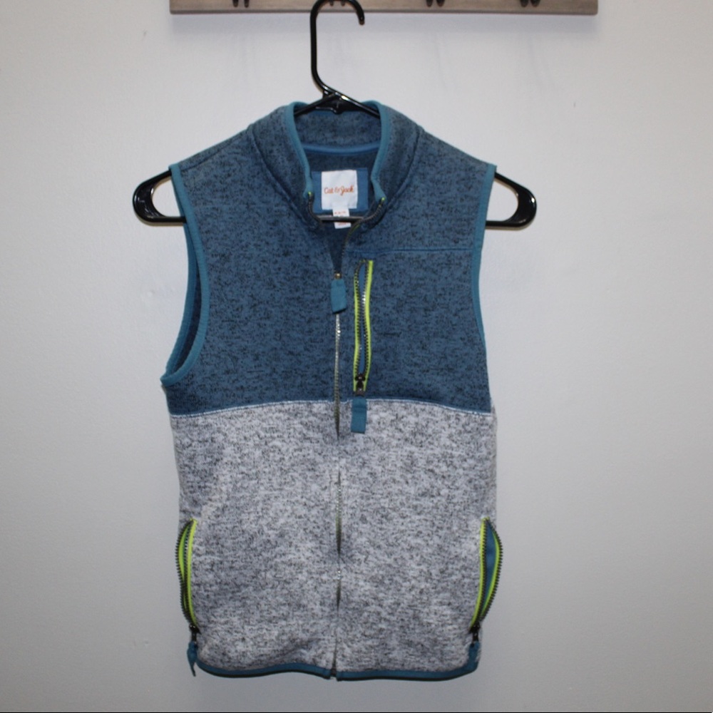 Boys zip up vest